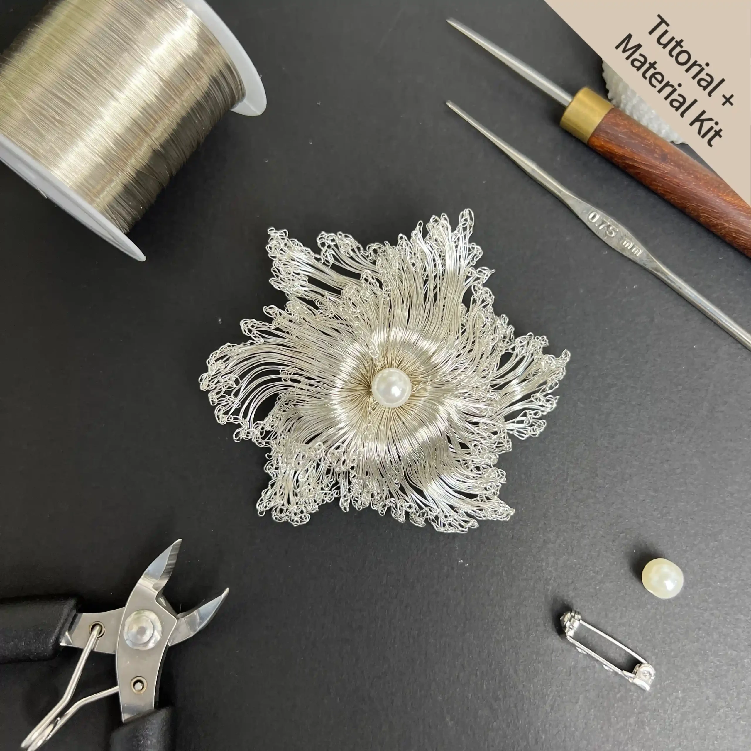White Poppy — Fringed Bloom Brooch(Tutorial + Material Kit)